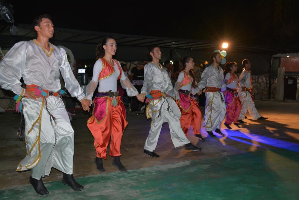 Hotel First Class Didim Ngoại thất bức ảnh
